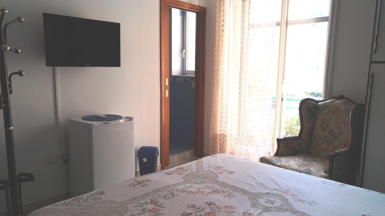 B&B Belli Di Nonna Salerno Eksteriør billede